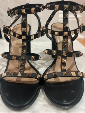 Valentino Garavani Black Rockstud Ankle Sandal 90MM with Dustbag.